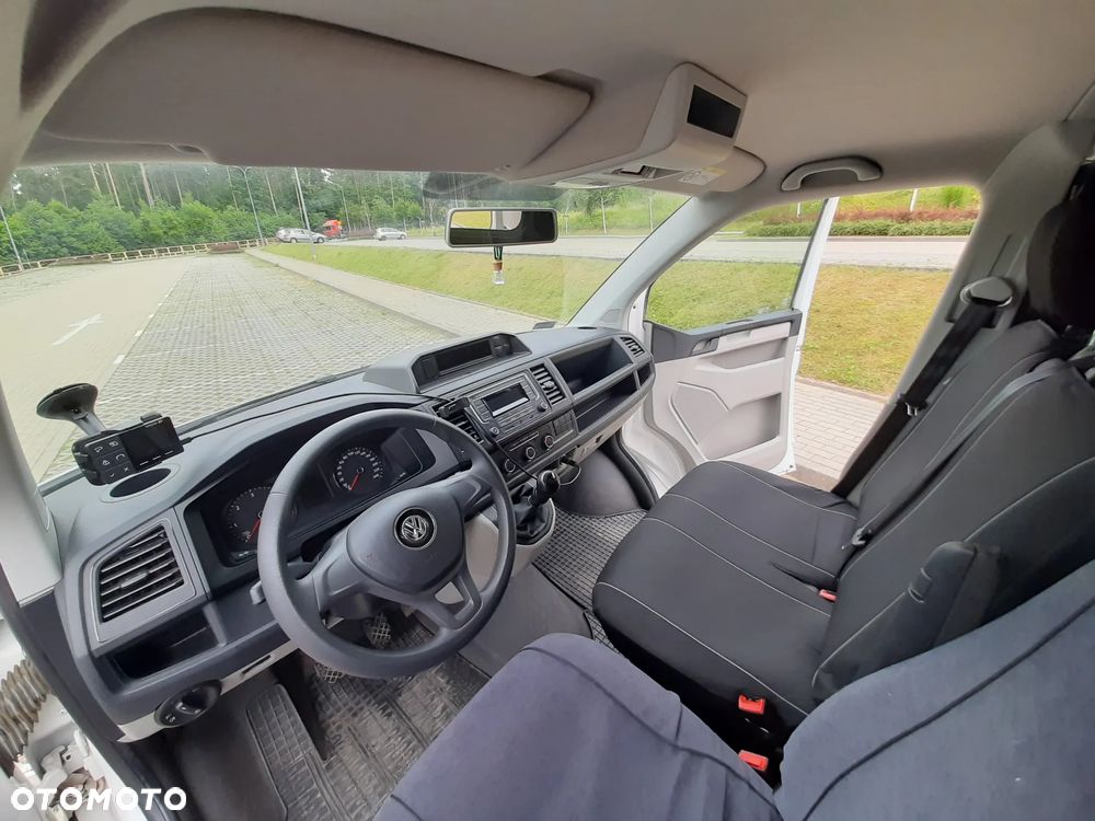Volkswagen Transporter L2H2 4Motion - 17