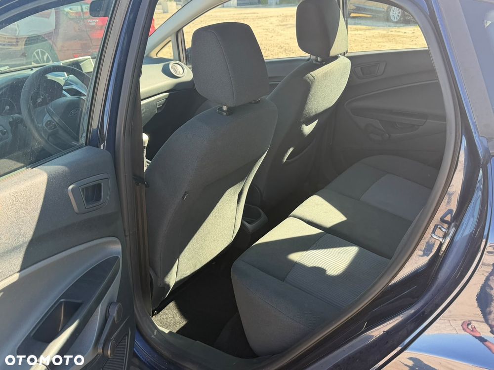 Ford Fiesta 1.4 TDCi Ambiente - 5