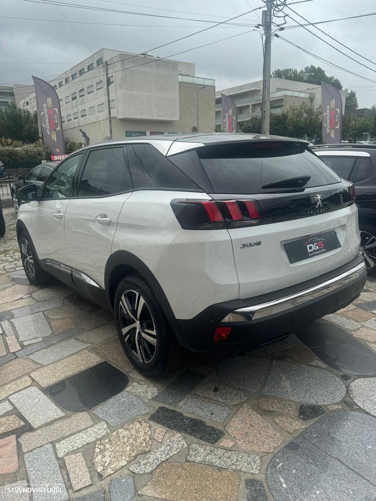 Peugeot 3008 PureTech 130 Stop & Start GPF EAT8 Allure Pack - 6
