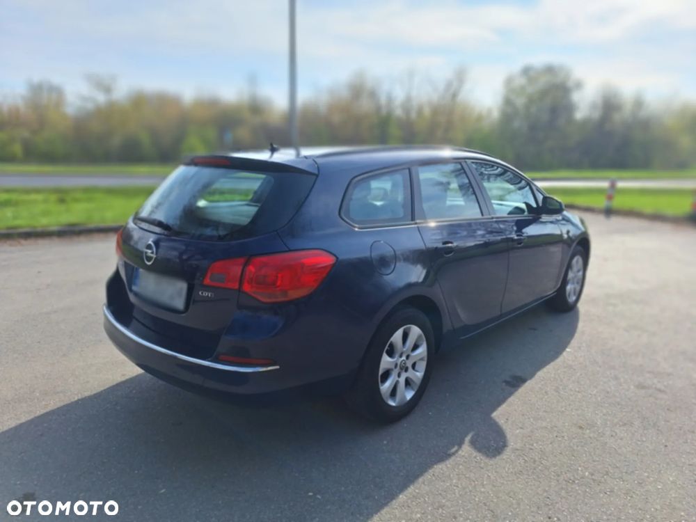 Opel Astra - 3