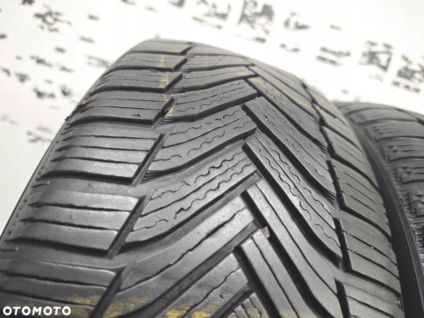 225/55r17 michelin 2021 opony zimowe 6mm 51421 - 2