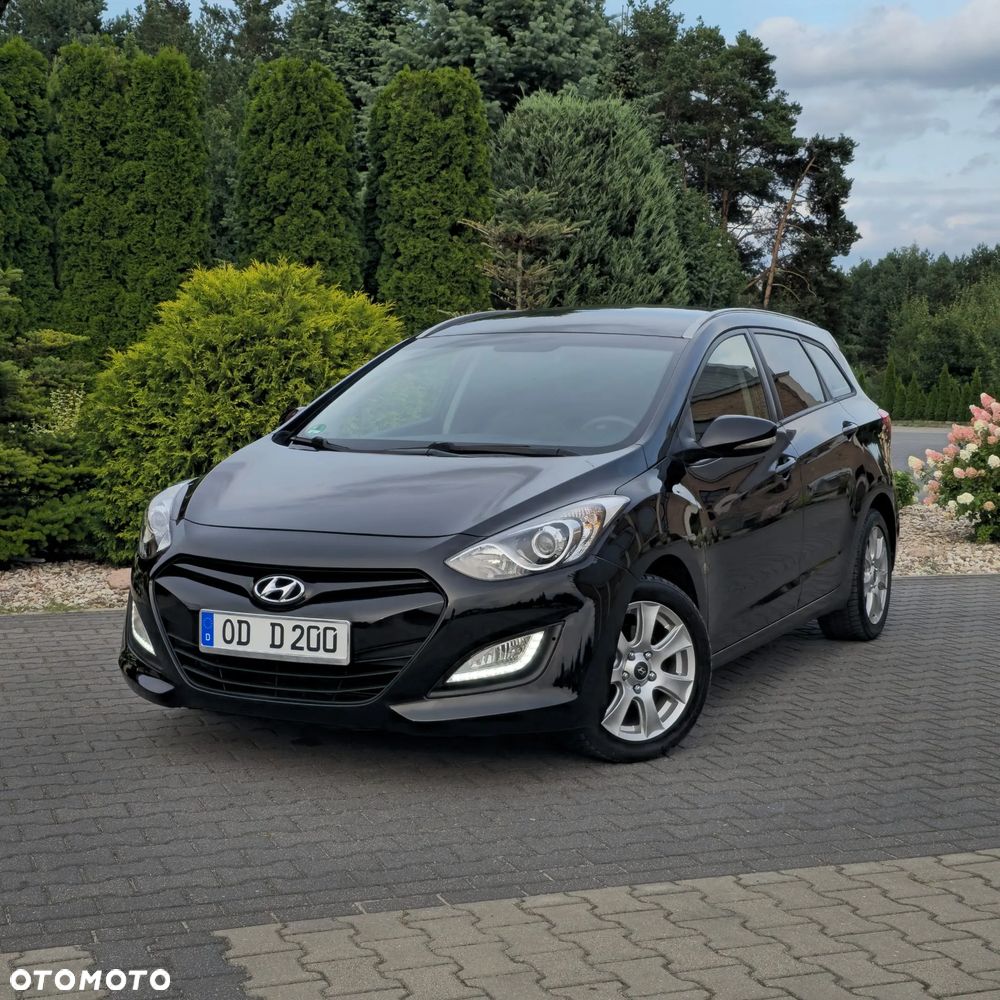 Hyundai i30 1.6 Automatik Style - 1
