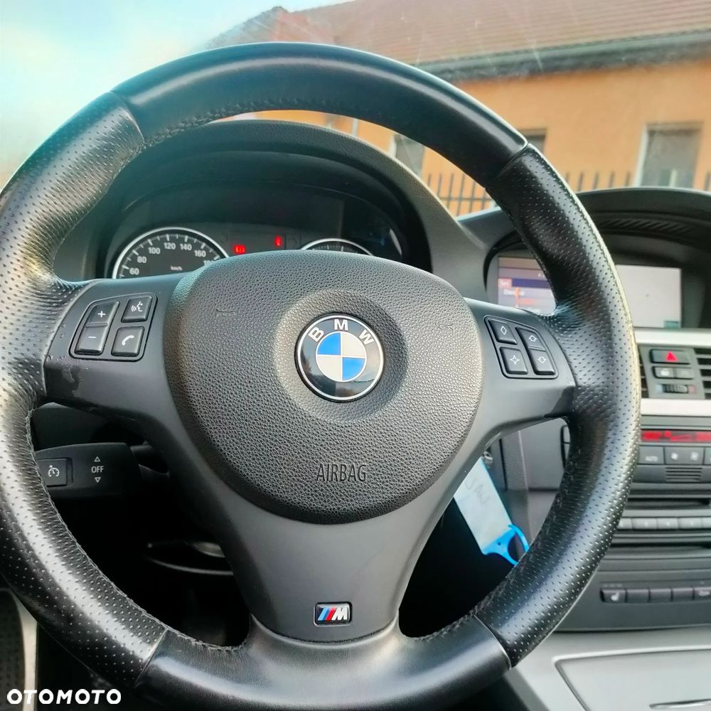 BMW Seria 3 320i Cabrio M Sport Edition - 6