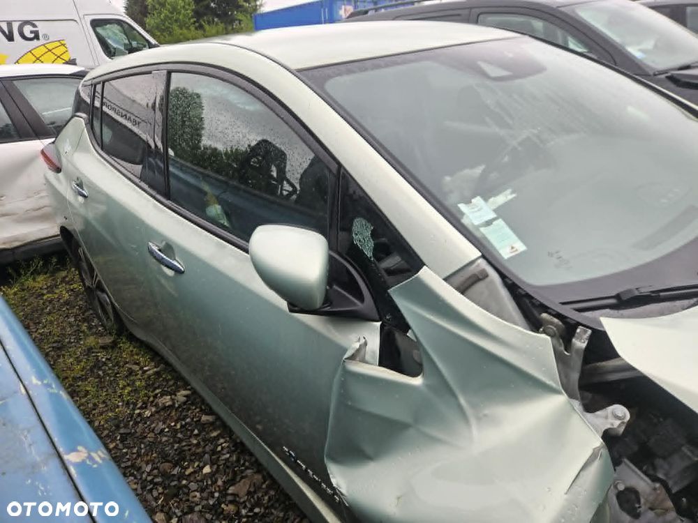 Nissan Leaf 40 kWh N-Connecta - 9