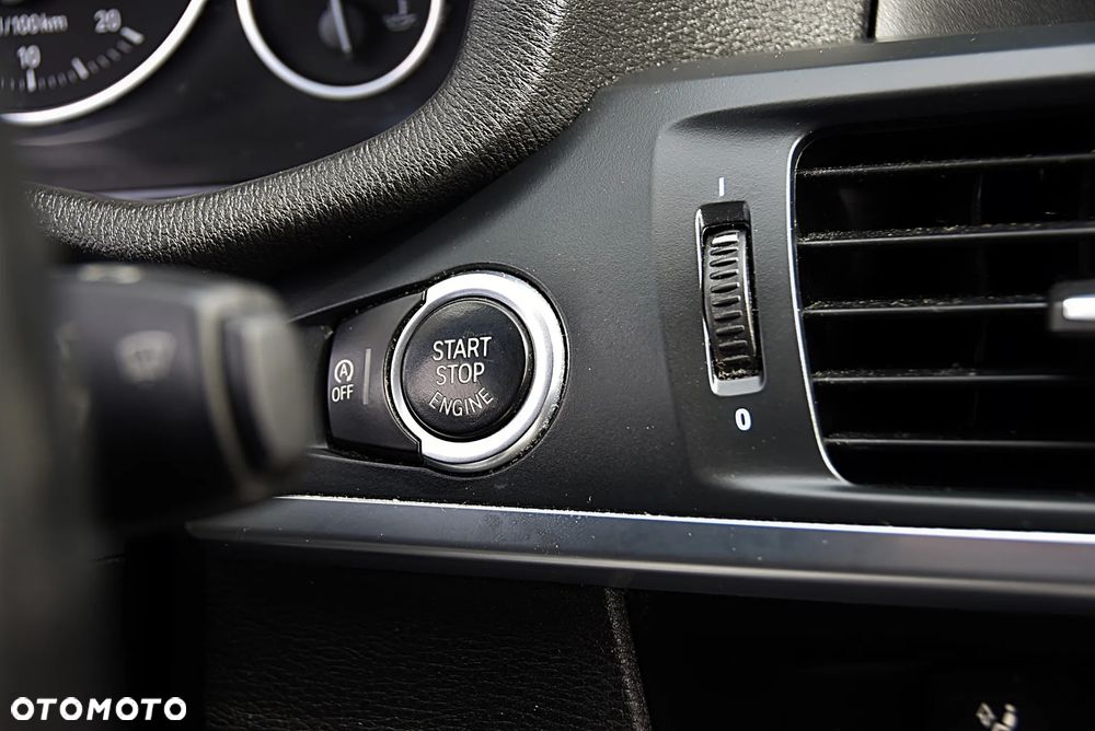 BMW X3 xDrive20d - 31