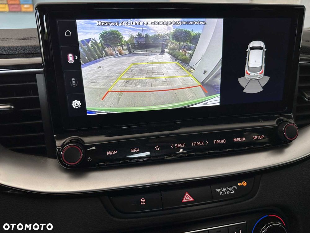 Kia XCeed - 13