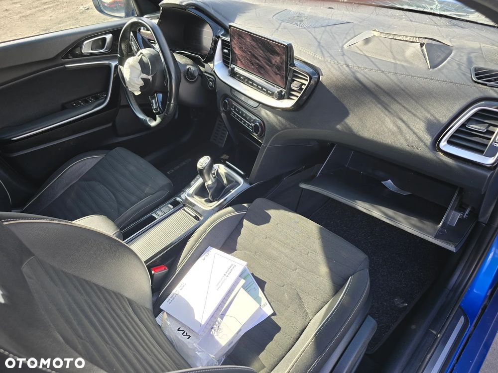 Kia ProCeed 1.5 T-GDI OPF GT LINE - 17