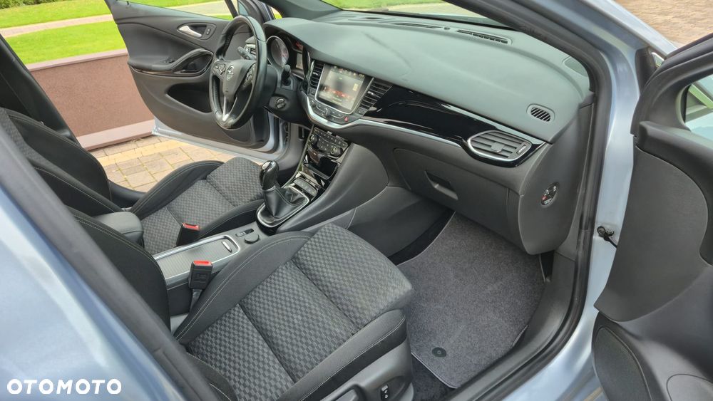 Opel Astra 1.4 Turbo Start/Stop Innovation - 19