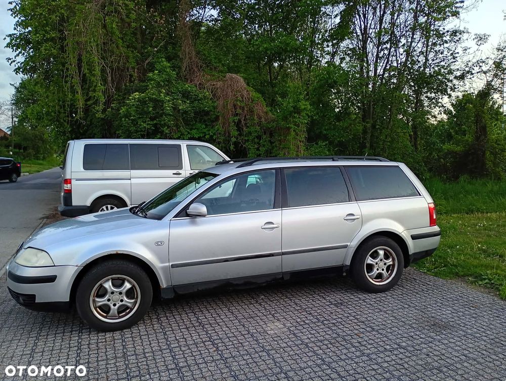 Volkswagen Passat 1.9 TDI Basis - 16