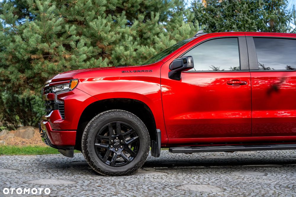 Chevrolet Silverado - 9