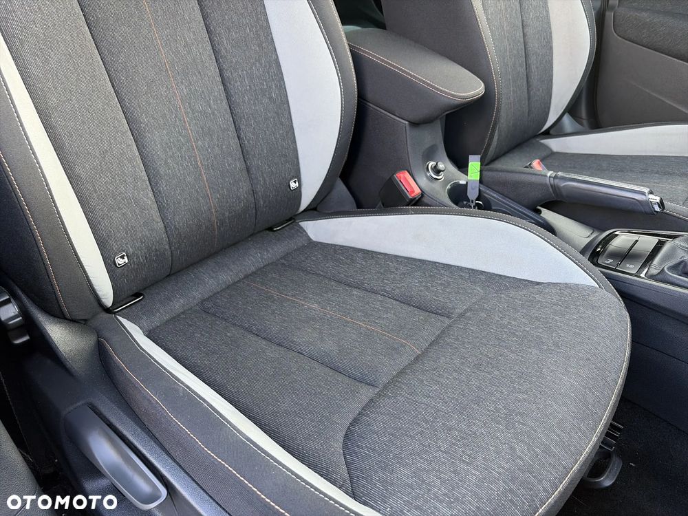 Skoda Scala 1.0 TSI Style DSG - 35