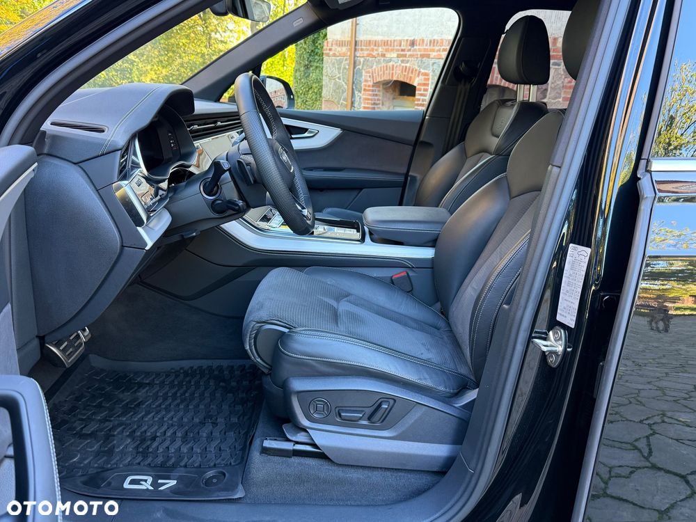 Audi Q7 50 TDI mHEV Quattro S Line Tiptr - 11