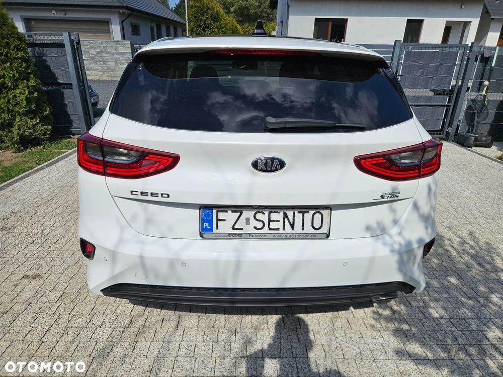 Kia Ceed 1.4 T-GDI DCT OPF Platinum Edition - 6