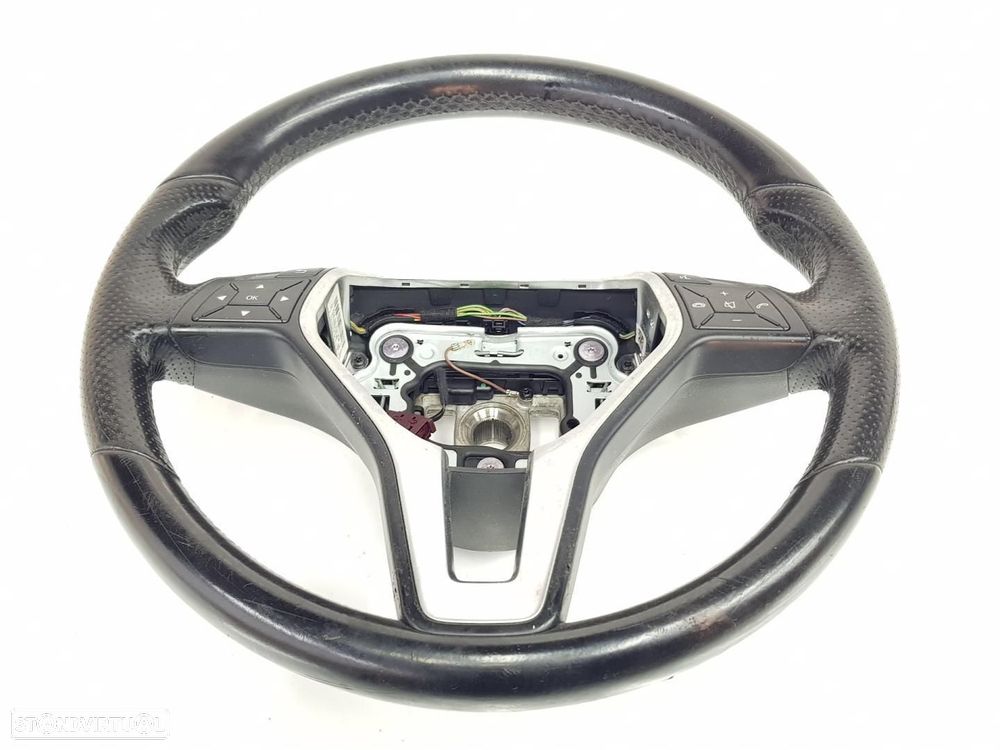 VOLANTE MERCEDES-BENZ CLASE B BM 246 - 1