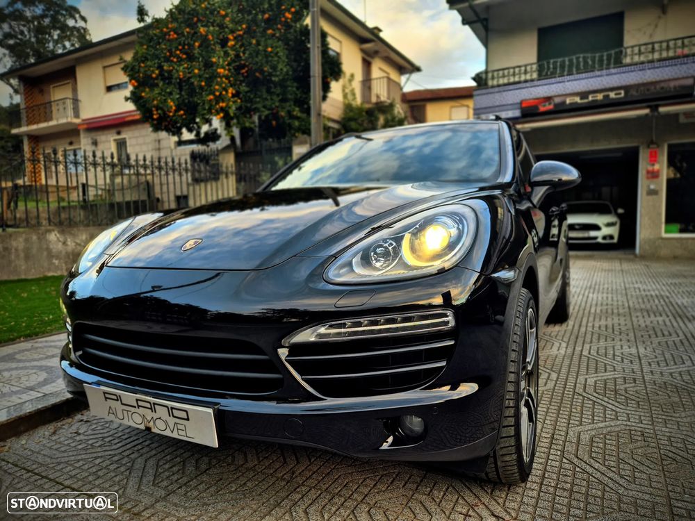 Porsche Cayenne Tiptronic S - 12