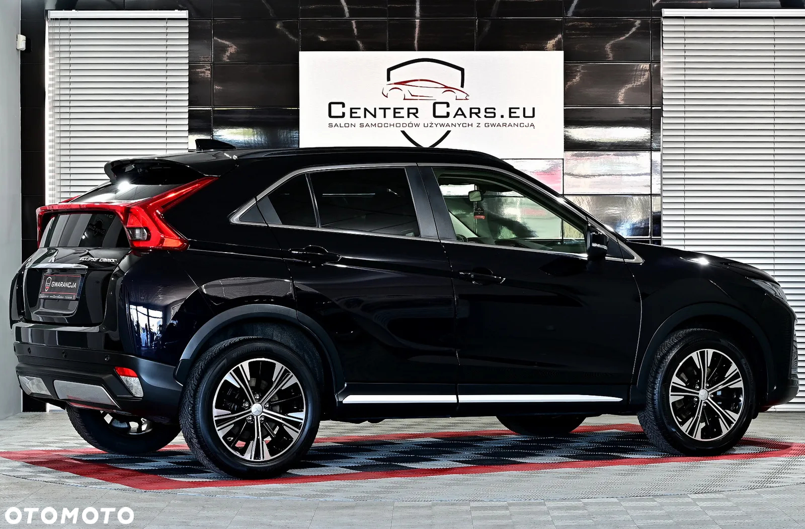 Mitsubishi Eclipse Cross - 16