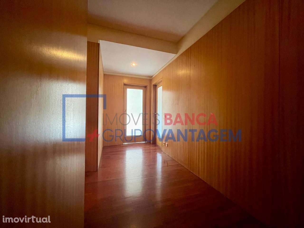 T4 PARA VENDA - Grande imagem: 4/30