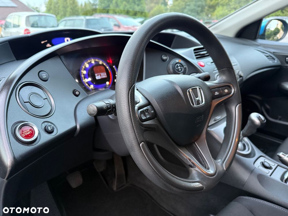 Honda Civic 1.4 i-VTEC Comfort - 17