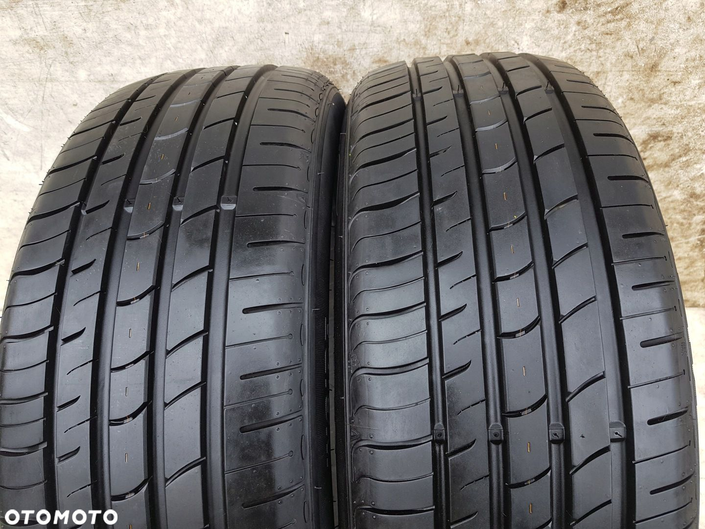 JAK NOWE Nexen NFera RU1 205/55R17 91 V rant ochronny 7,7mm - 3