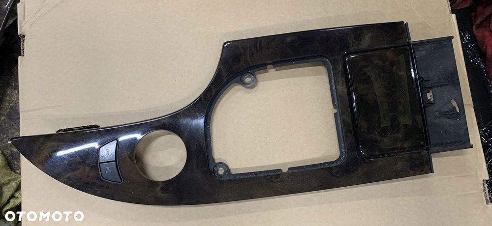 DEKOR ŚRODKOWY TUNEL DREWNO EUROPA BMW E60 E61 - 1