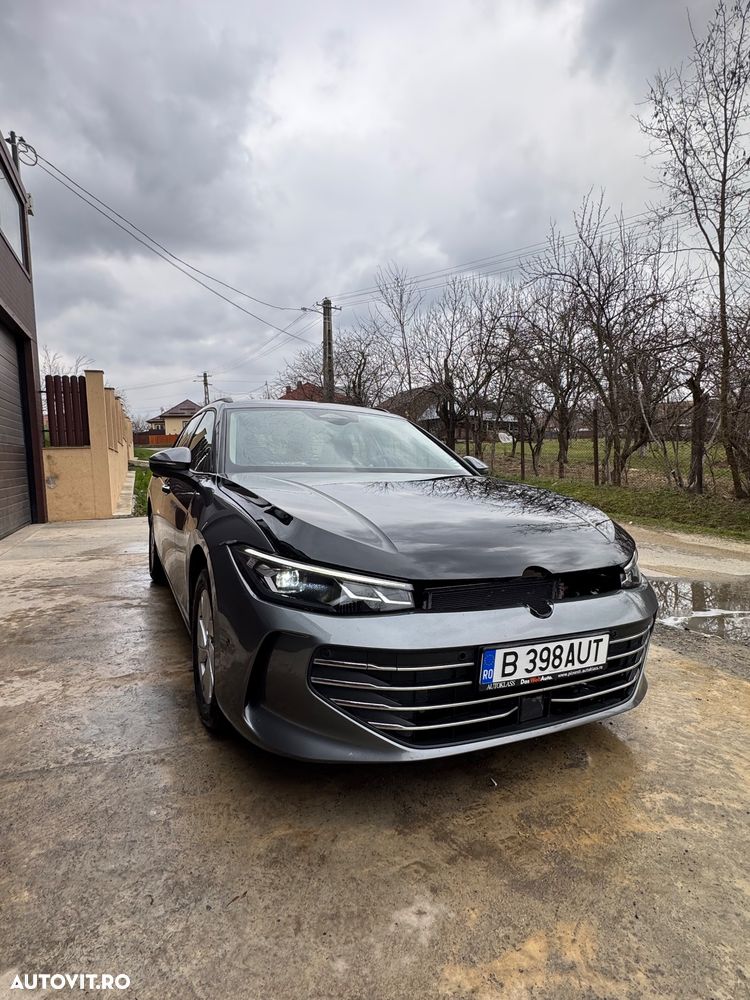 Volkswagen Passat 1.5 eTSI DSG MHEV Business - 1