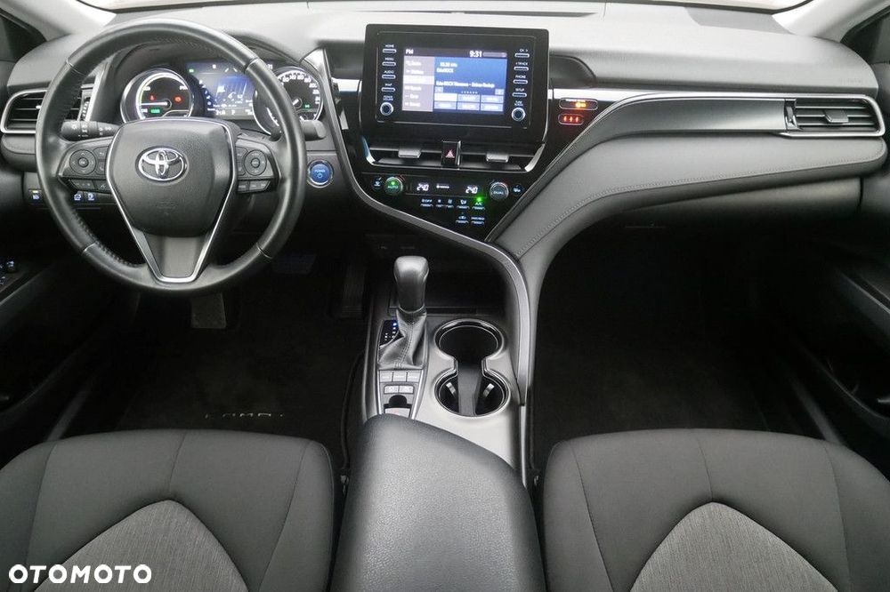 Toyota Camry 2.5 Hybrid Comfort CVT - 8