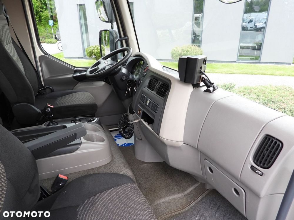 DAF LF 180 WYWROTKA TRÓJSTRONNA TEMPOMAT LEDY AUTOMAT  BLIŹNIACZE KOŁA KLIMATYZACJA  180KM - 40