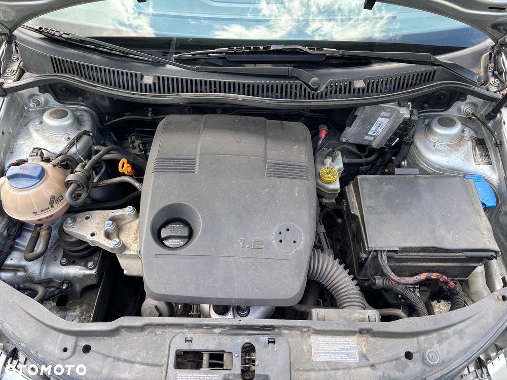 Volkswagen Polo 1.2 - 16