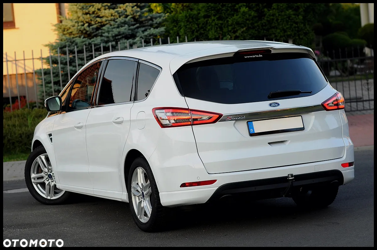 Ford S-Max 2.0 TDCi Titanium - 19