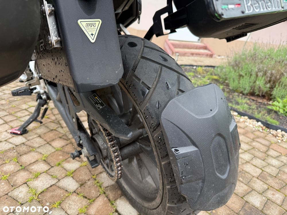 Benelli TRK 502 - 11