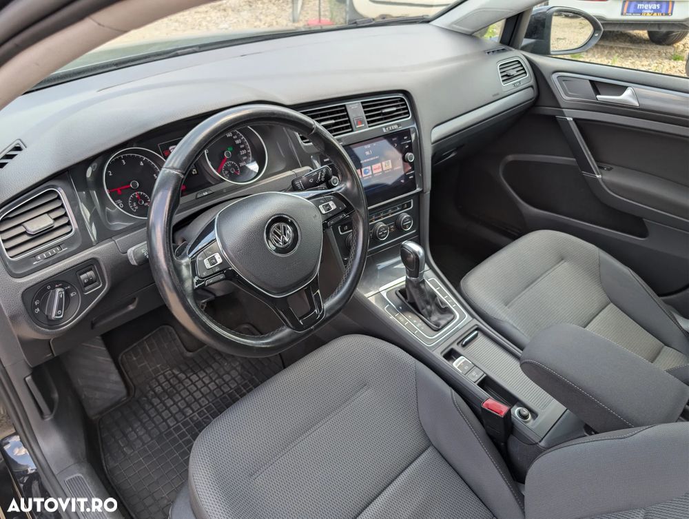 Volkswagen Golf 1.6 TDI DSG Comfortline - 11