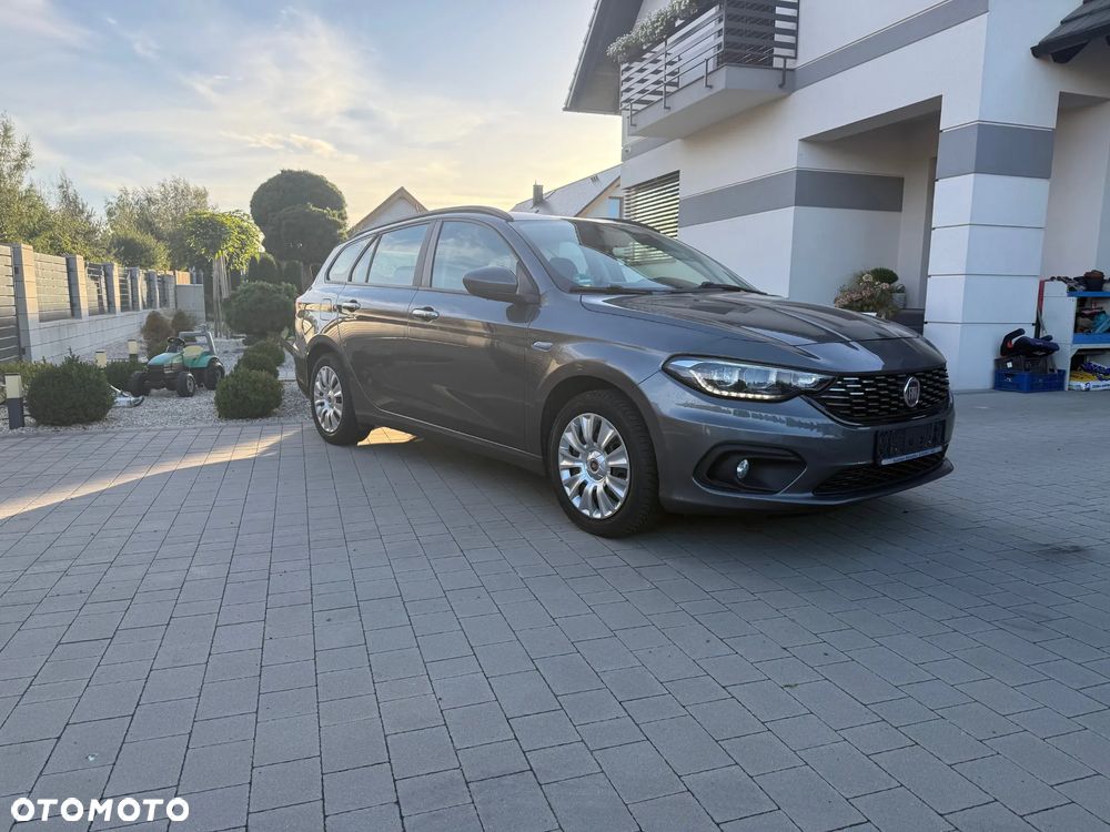 Fiat Tipo 1.4 T-Jet 16v Lounge - 2