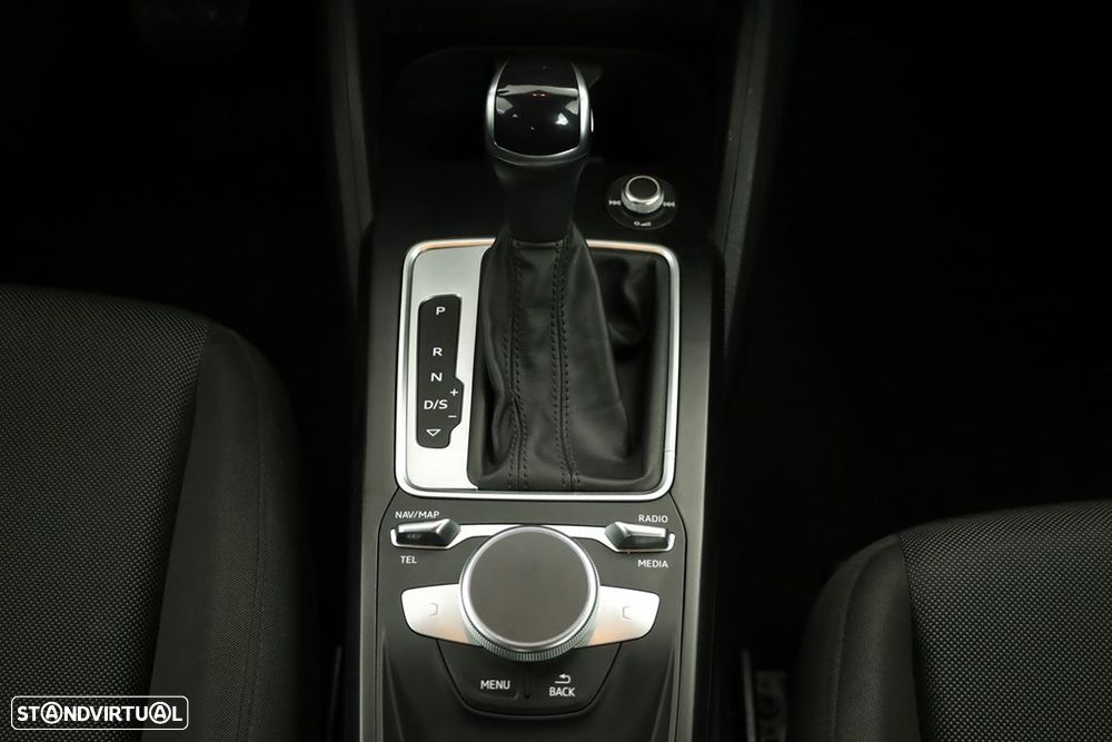 Audi Q2 35 TFSI Advanced S tronic - 14