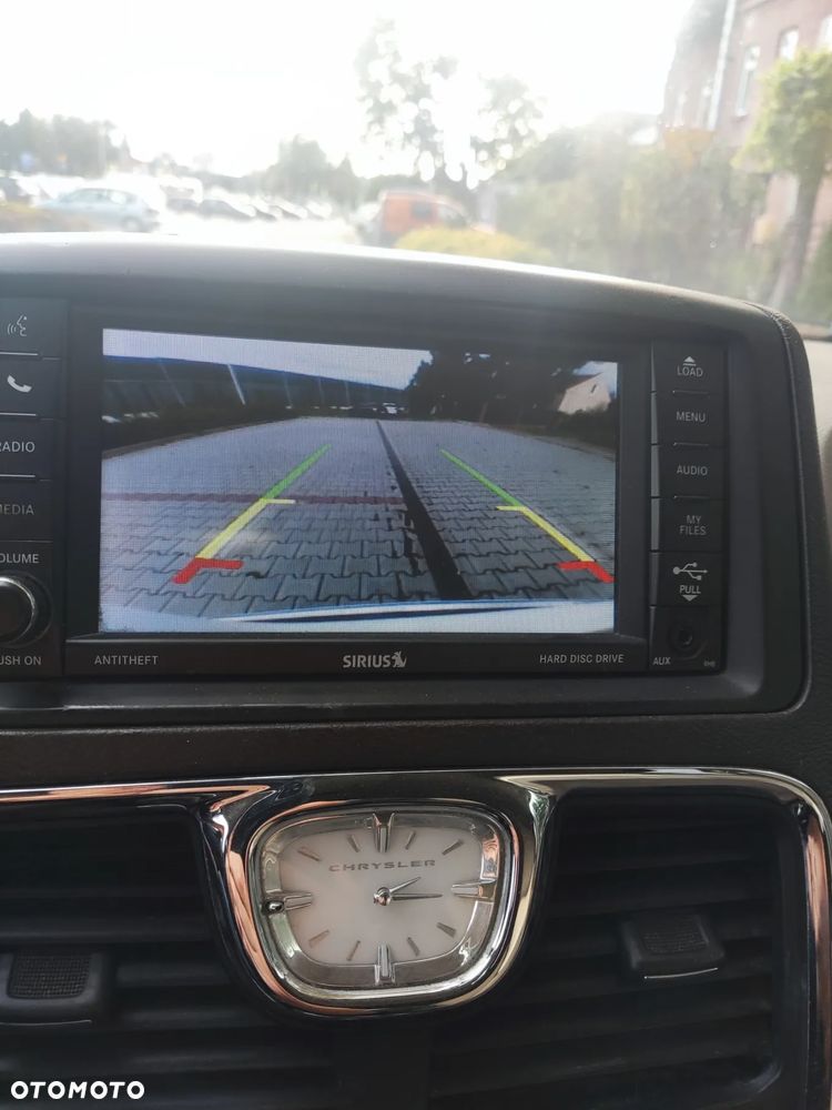 Chrysler Town & Country 3.6 Touring - 10