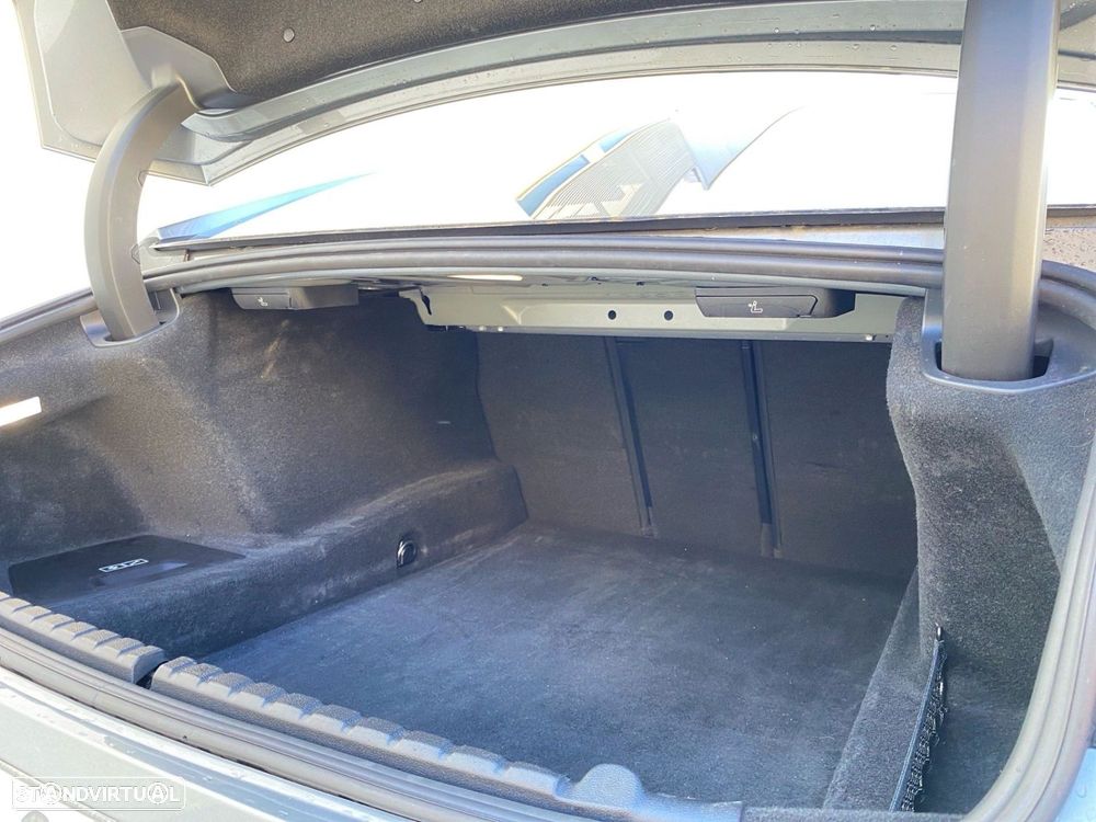 BMW 840 Gran Coupé d xDrive Pack M - 27