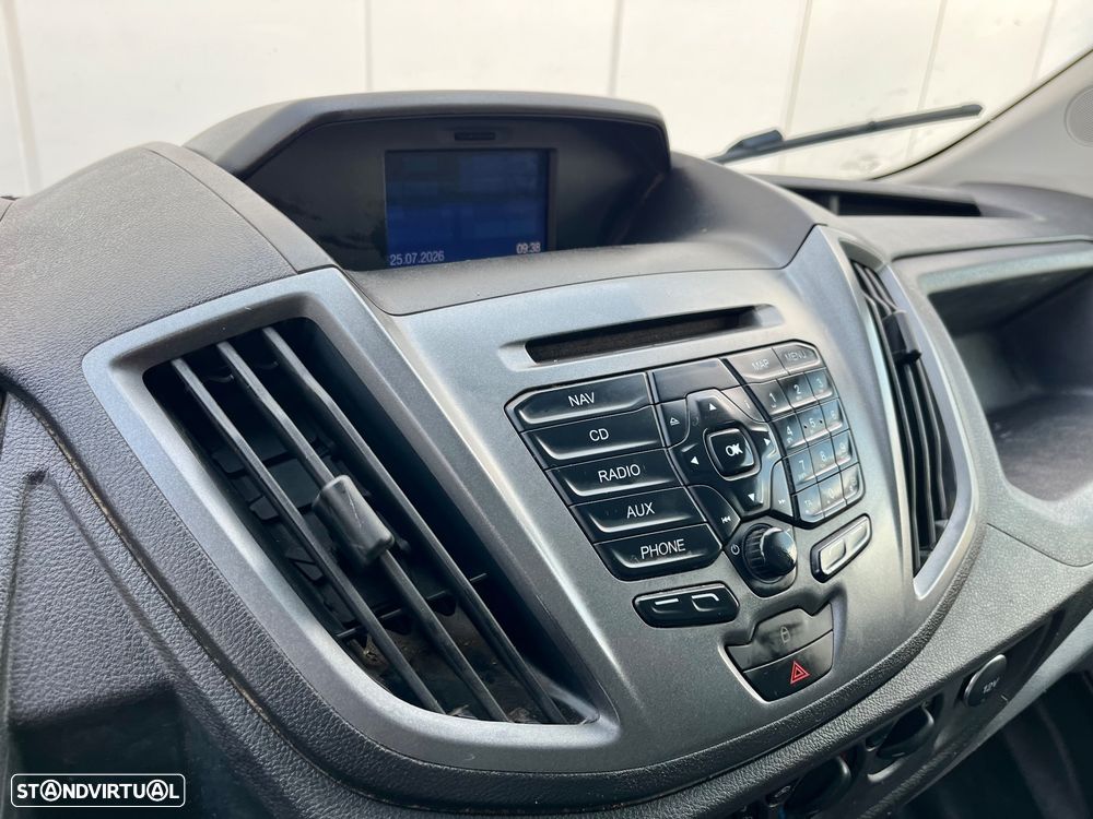 Ford Transit - 18