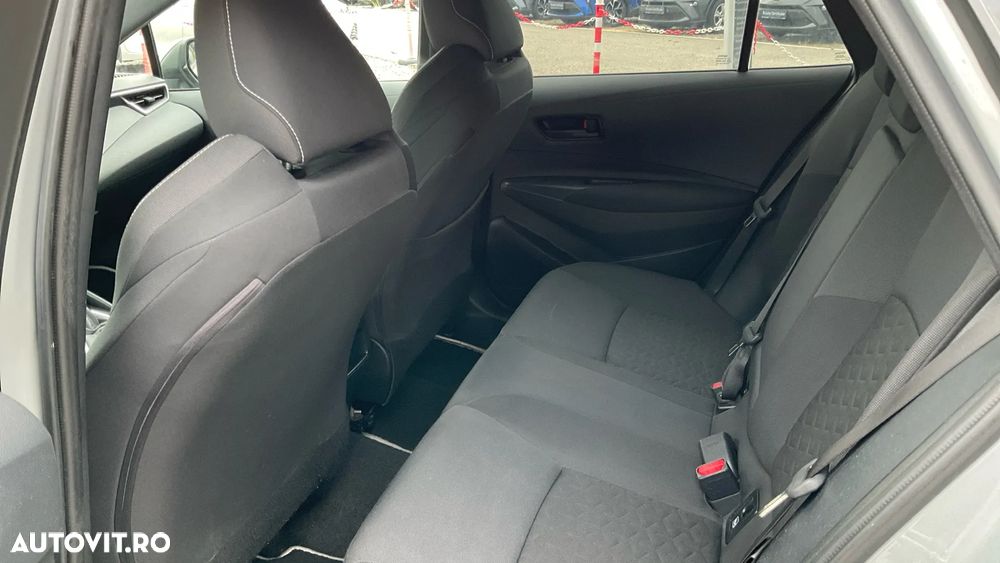Toyota Corolla 1.8 HSD Dynamic - 38