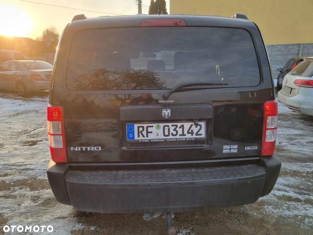 Dodge Nitro 2.8 CRD DPF SE - 13