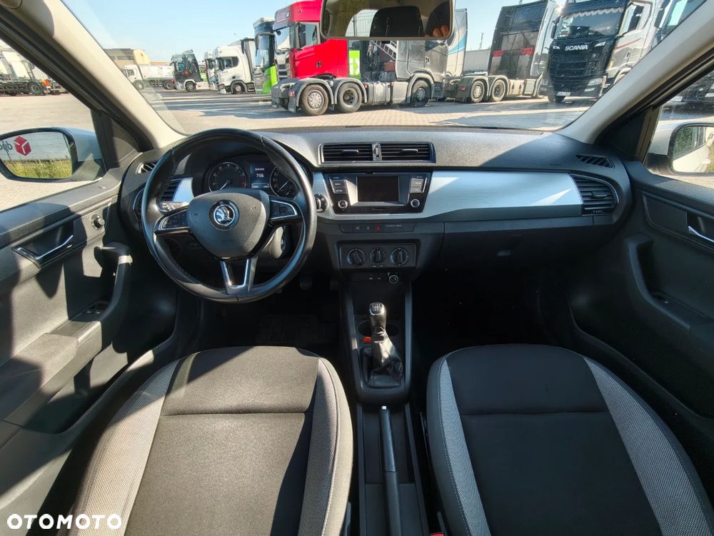 Skoda Fabia 1.0 TSI Ambition - 2