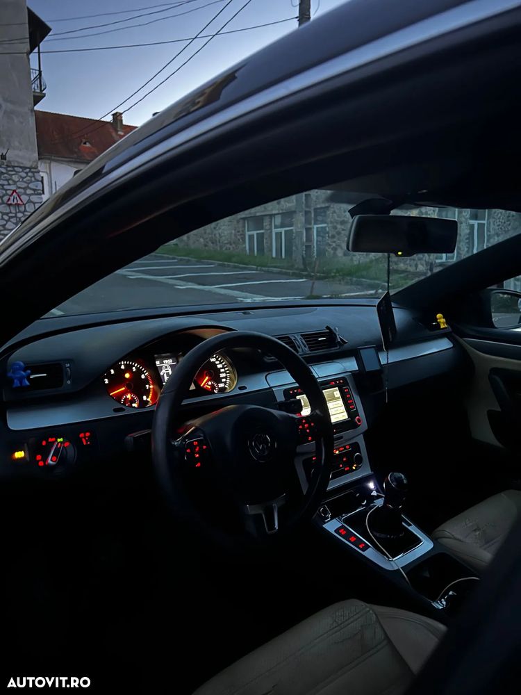 Volkswagen Passat CC - 9