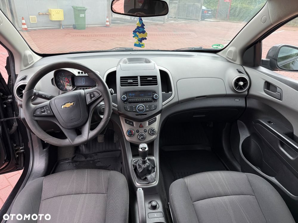 Chevrolet Aveo 1.4 16V LT - 5