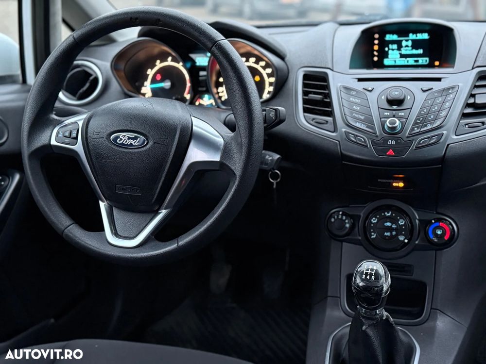 Ford Fiesta 1.25i Trend - 7