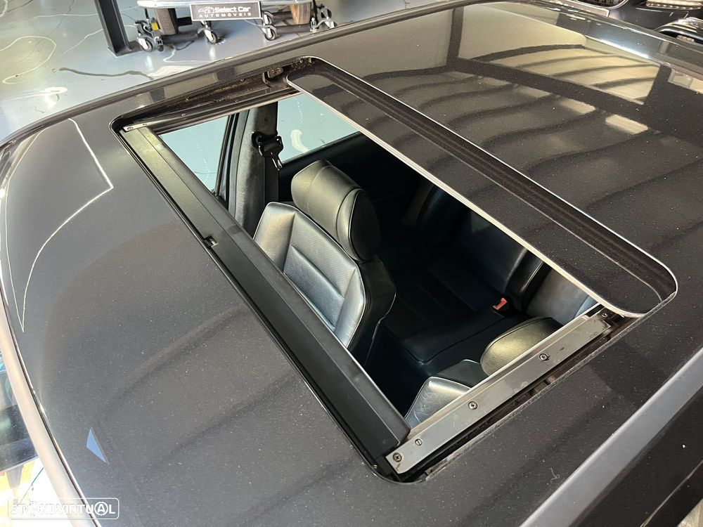 Mercedes-Benz 190 E 2.3 16V - 27