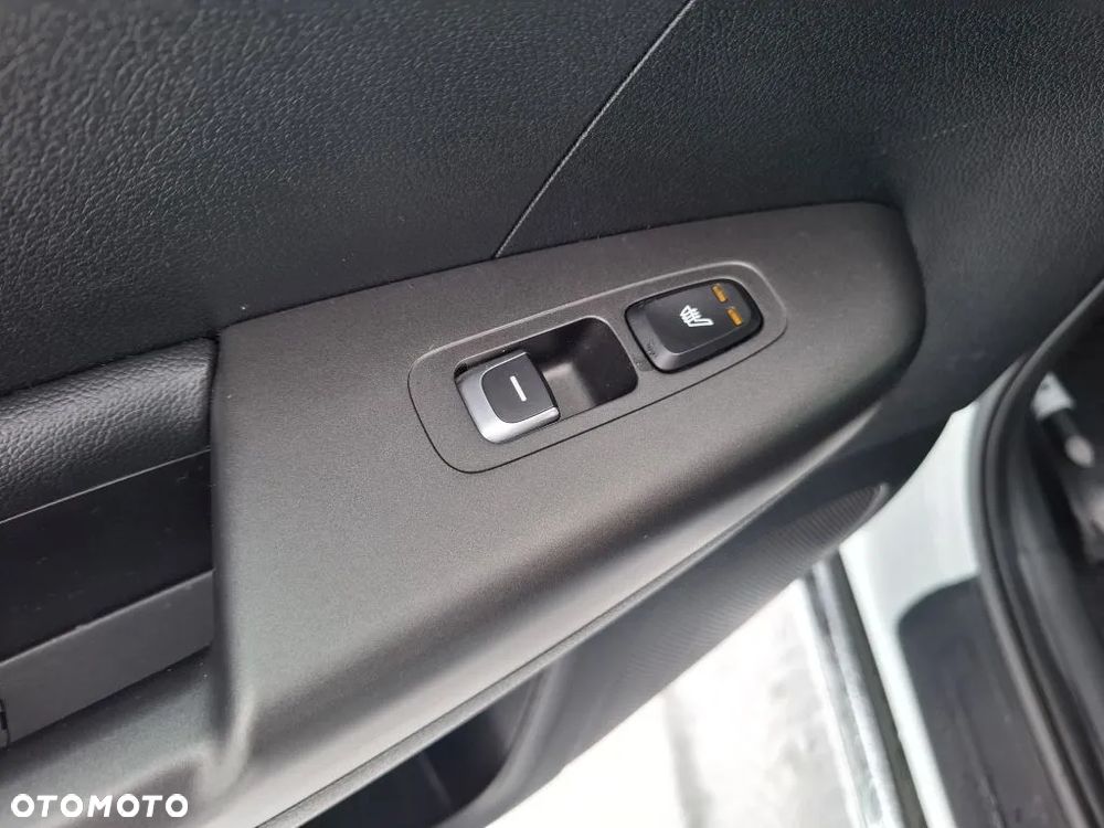 Kia Sportage 1.6 T-GDI L Business Line 4WD DCT - 23