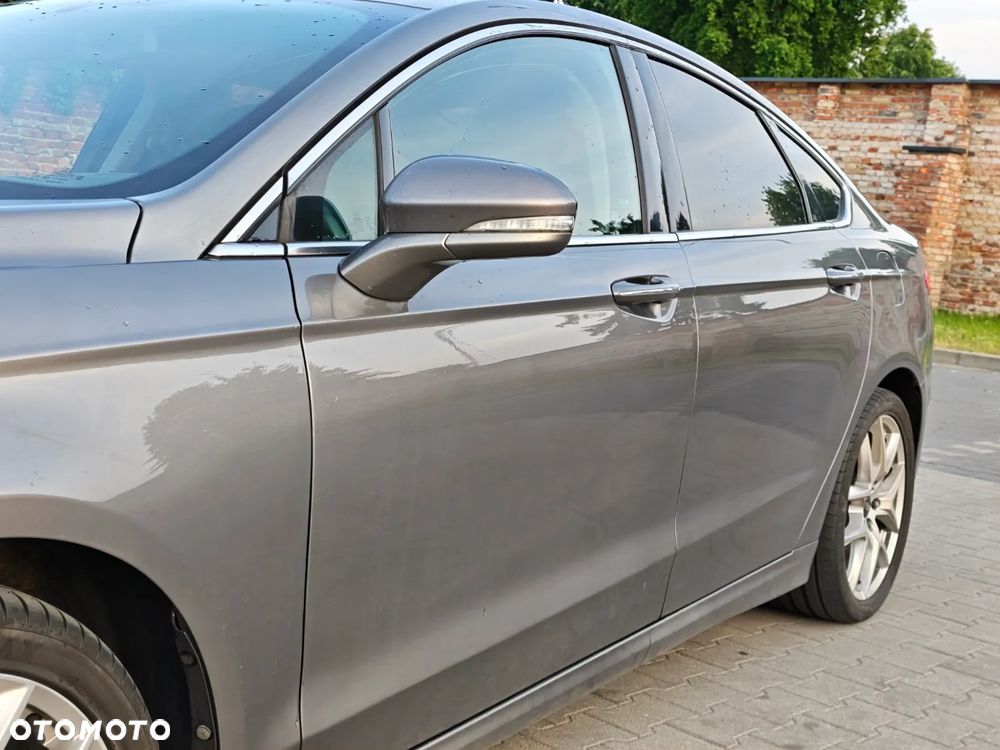 Ford Fusion - 11