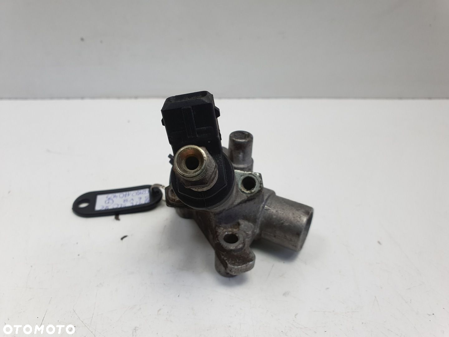 Mercedes W126 C126 5.6 V8 560 SEC WTRYSKIWACZ PALIWA wtrysk 0280170403 - 3
