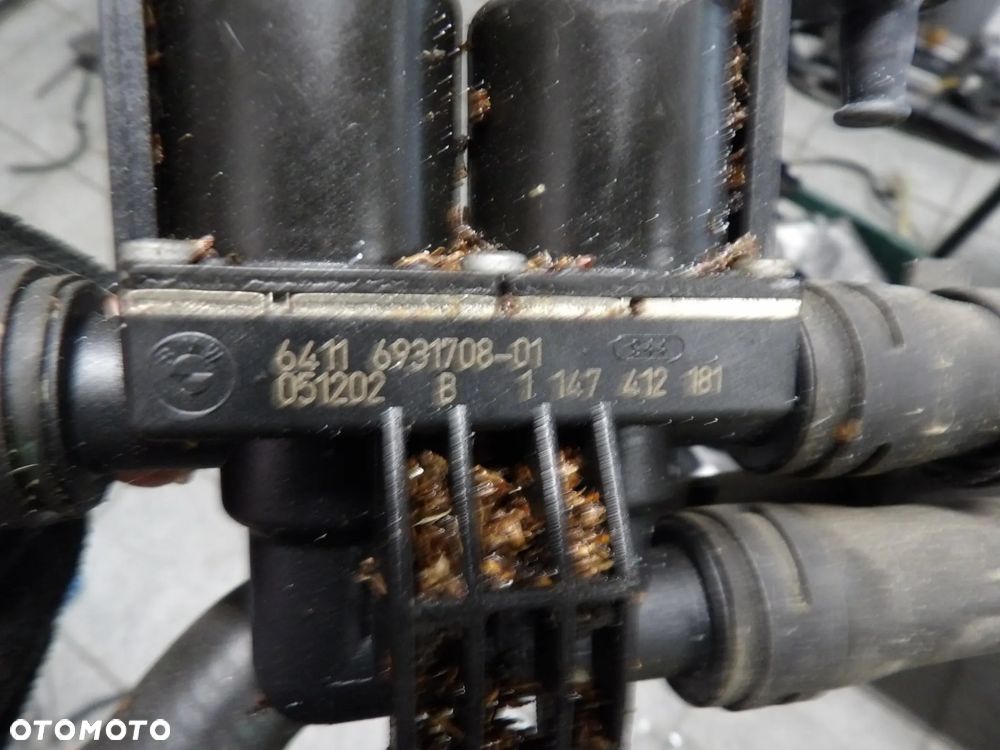 BMW - E60,E61 - ELEKTROZAWÓR NAGRZEWNICY - PRZEWODY - 6931708 - 3