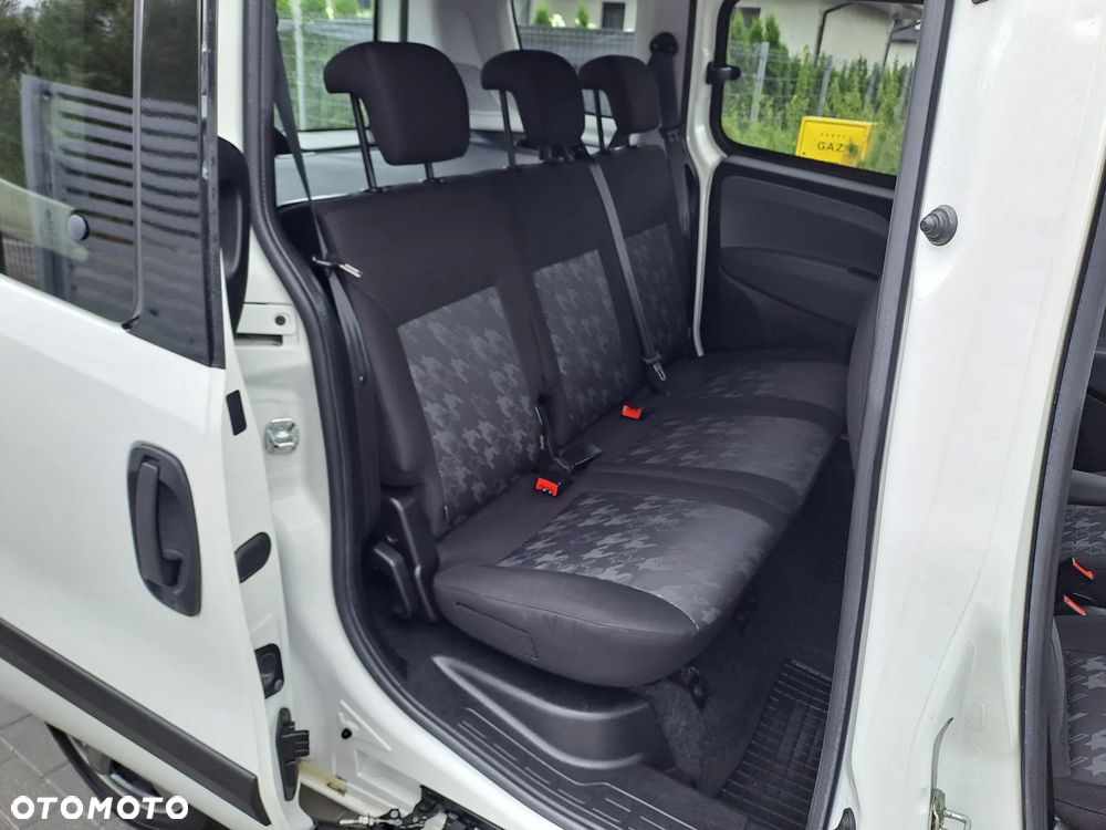 Opel Combo 1.4 Enjoy Eu6 - 12