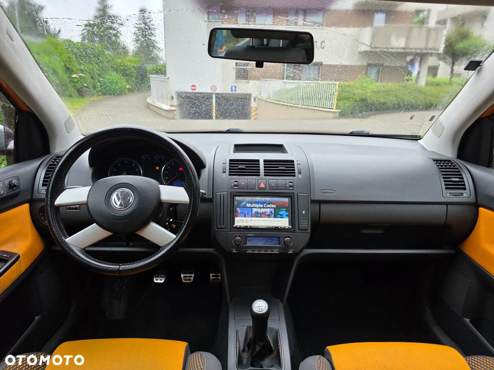 Volkswagen Polo Cross 1.4 16V Highline - 9