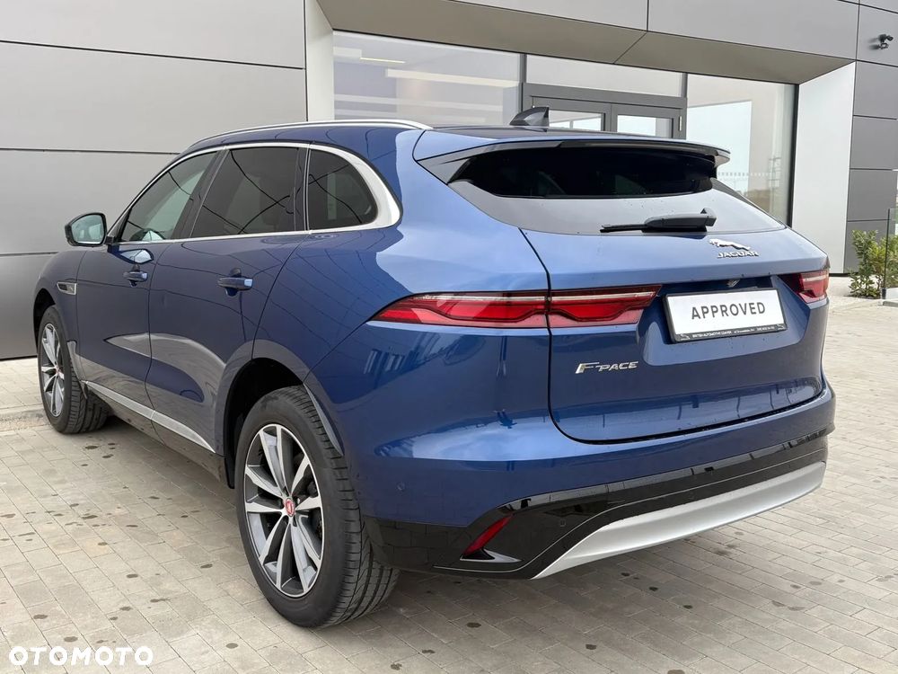 Jaguar F-Pace 2.0 D200 mHEV AWD SE - 3